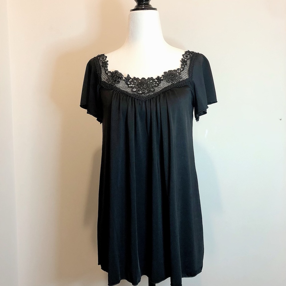 Pretty Co-Me Como Blouse